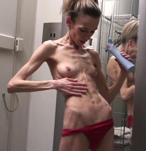 Anorexic Slut Showing Off Her Hard Work
