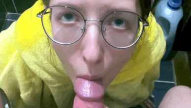 Nerdy Sister Swallows Cum For Lunch