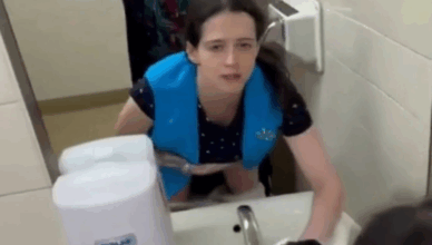 Walmart Employee Lets The Stock Manager Fuck Her In The Ass