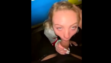 White Girl Tries To Get Into Celerity Party By Sucking Doormen's Bbc